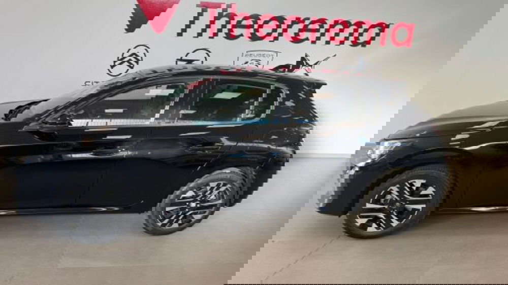 Peugeot 208 nuova a Torino (2)