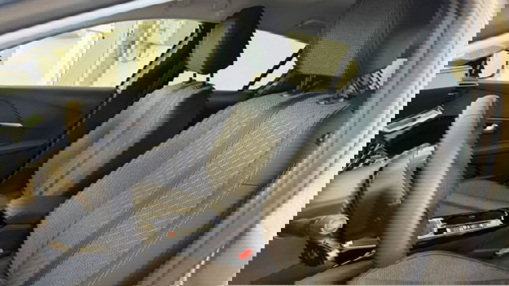 Peugeot 208 nuova a Torino (8)