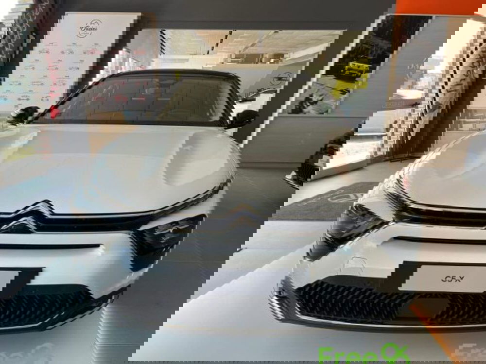 Citroen C5 X nuova a Torino (2)