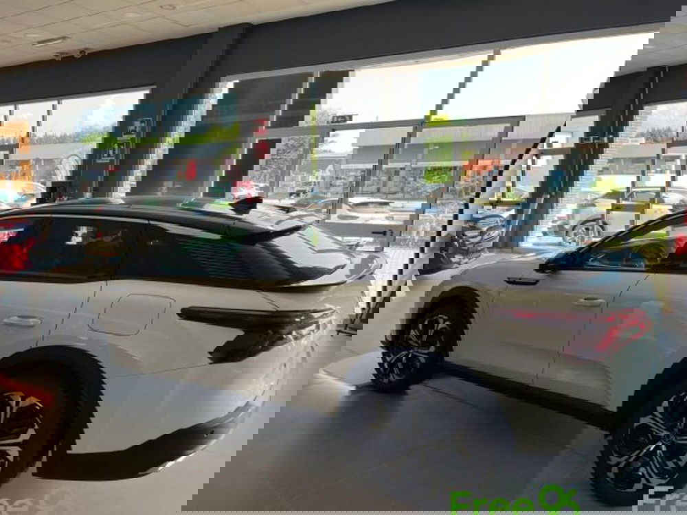 Citroen C5 X nuova a Torino (3)