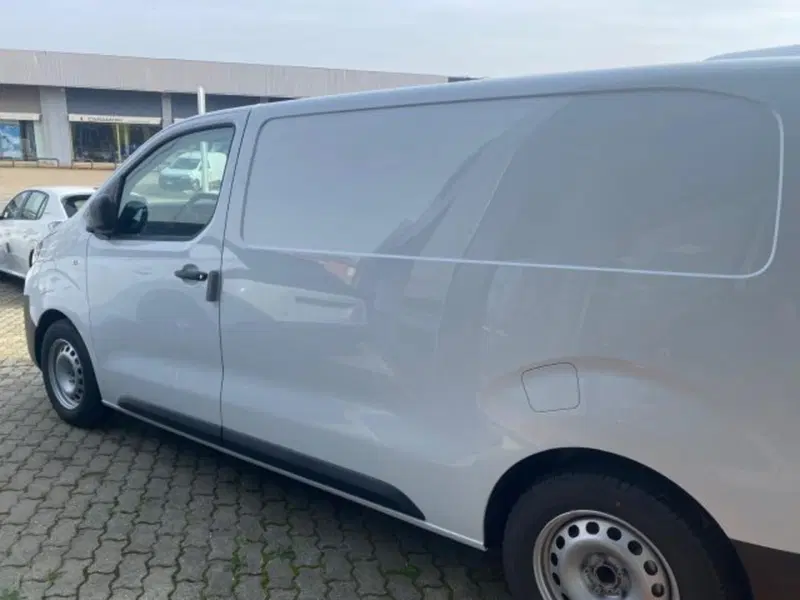 Peugeot e-Expert Furgone nuova a Torino (3)