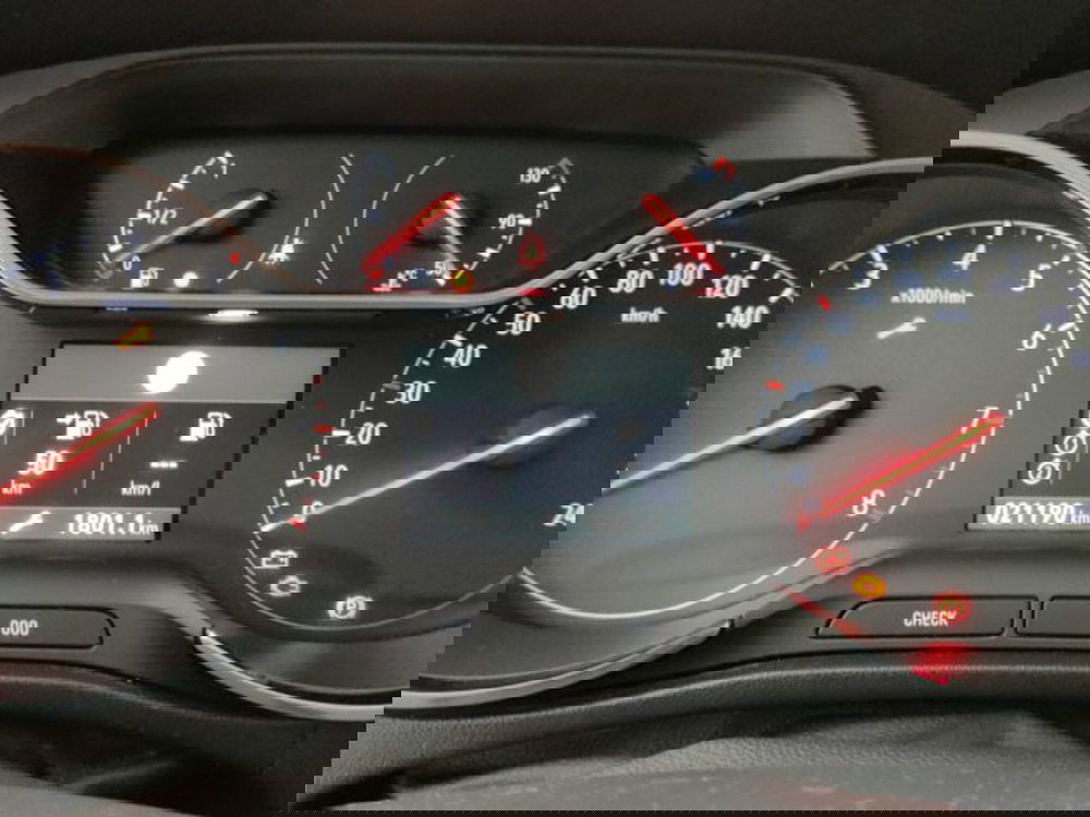 Opel Crossland X usata a Torino (17)