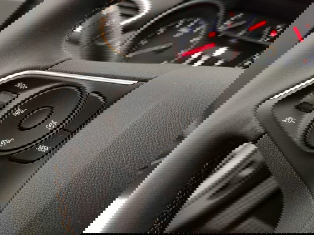 Opel Crossland X usata a Torino (18)