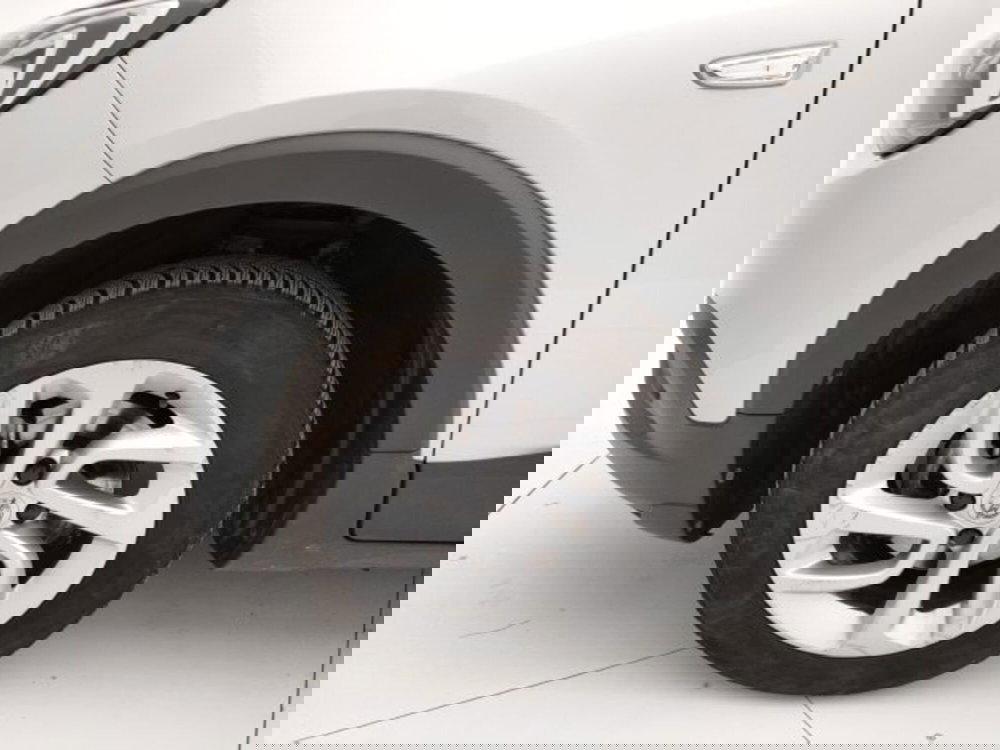 Opel Crossland X usata a Torino (9)