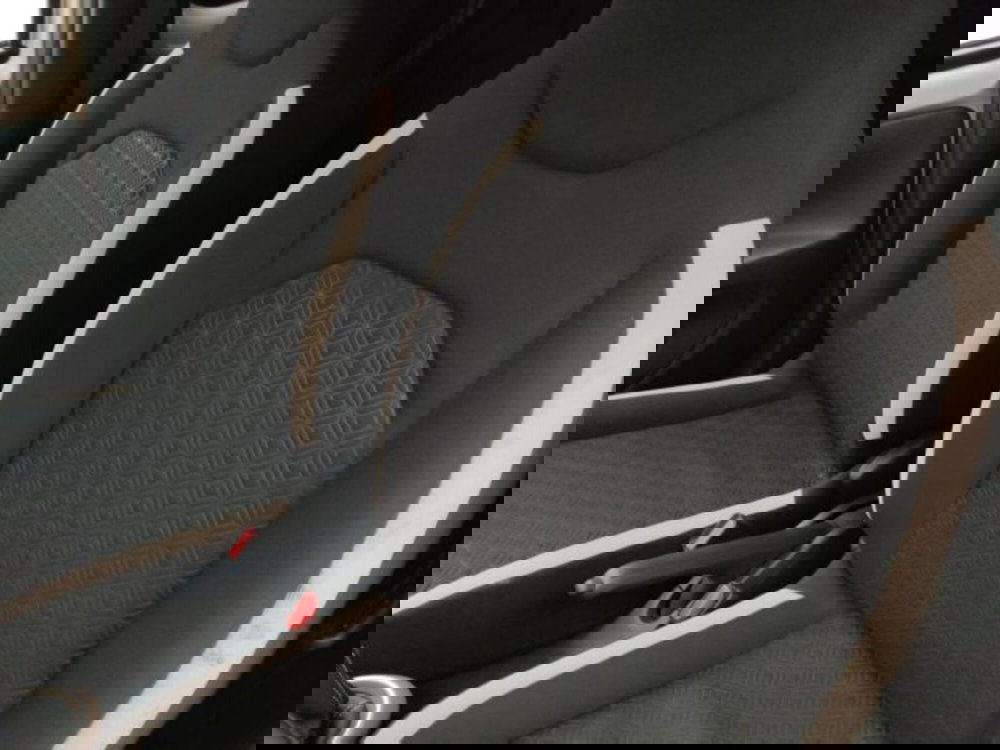 Toyota Aygo X usata a Torino (11)