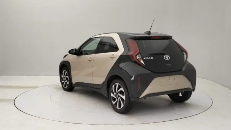 Toyota Aygo X usata a Torino (3)