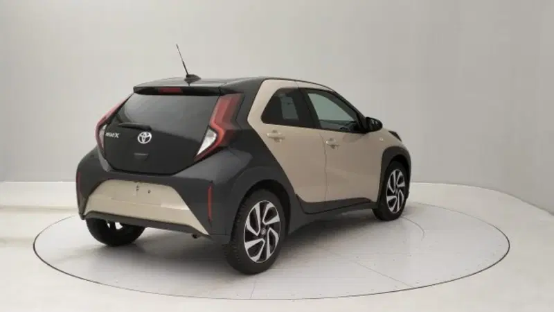 Toyota Aygo X usata a Torino (5)