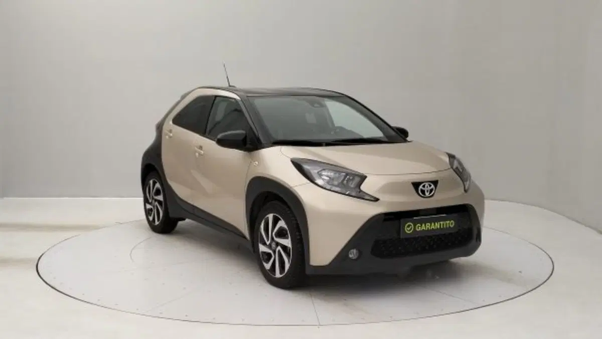 Toyota Aygo X usata a Torino (7)