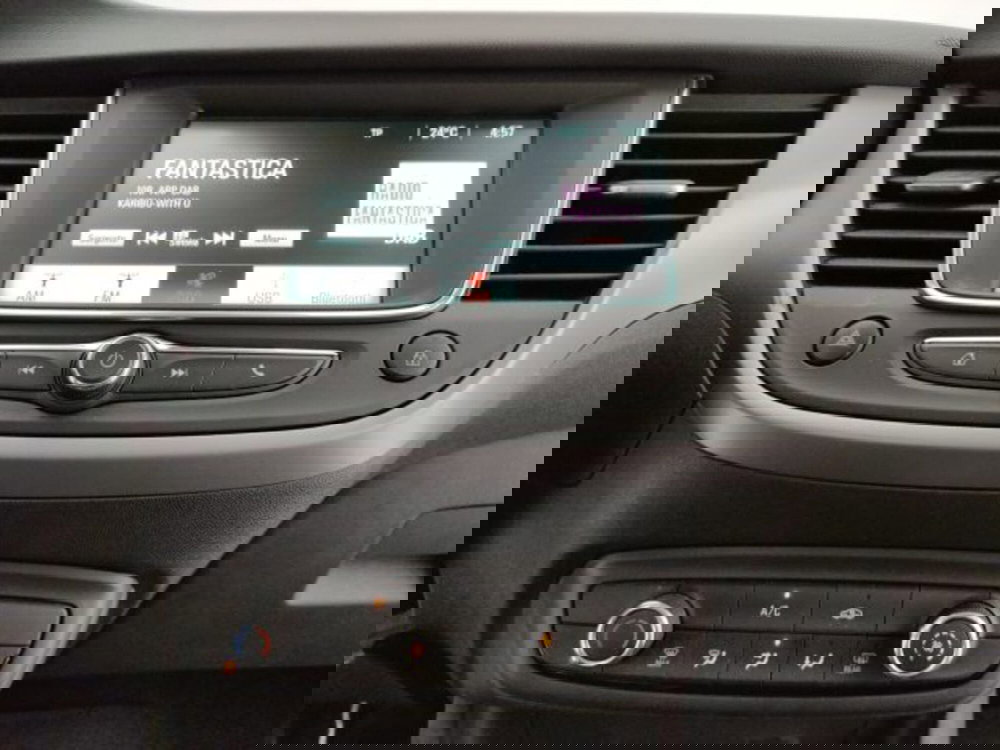 Opel Crossland usata a Torino (15)