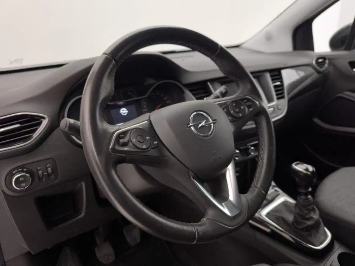 Opel Crossland usata a Torino (10)