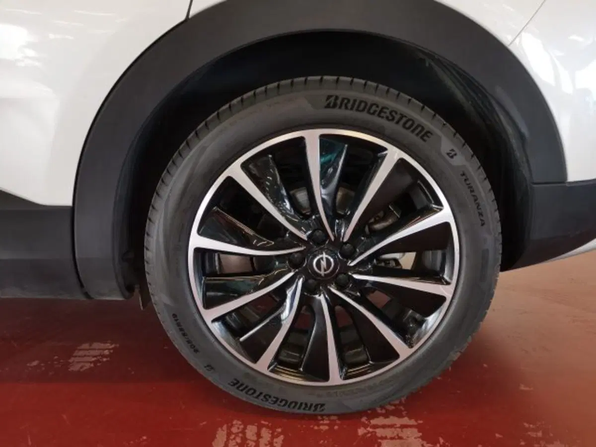 Opel Grandland X usata a Torino (10)