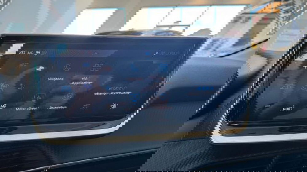 Peugeot 208 nuova a Torino (13)