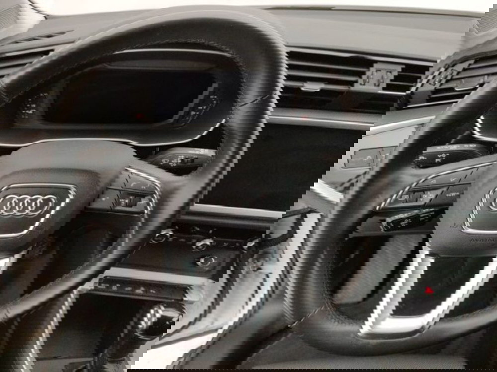 Audi Q3 Sportback usata a Torino (12)