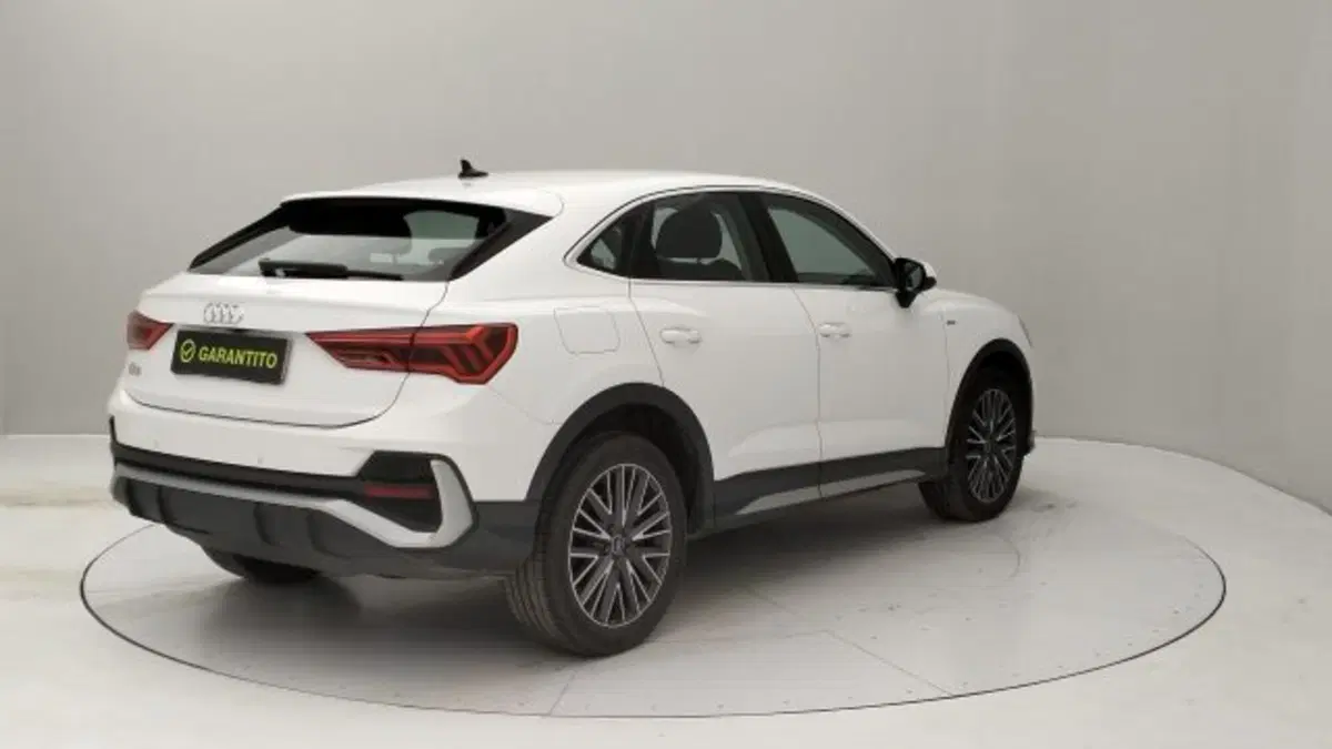 Audi Q3 Sportback usata a Torino (5)