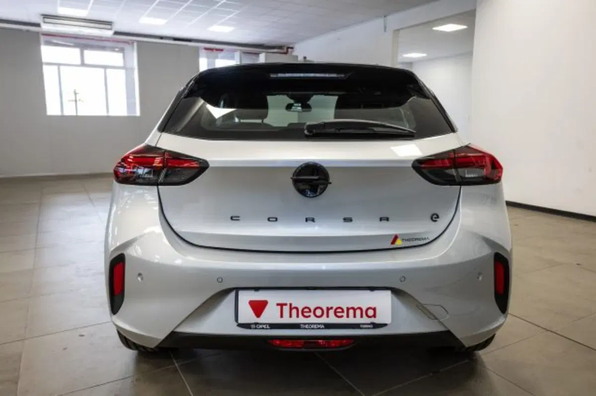 Opel Corsa nuova a Torino (3)