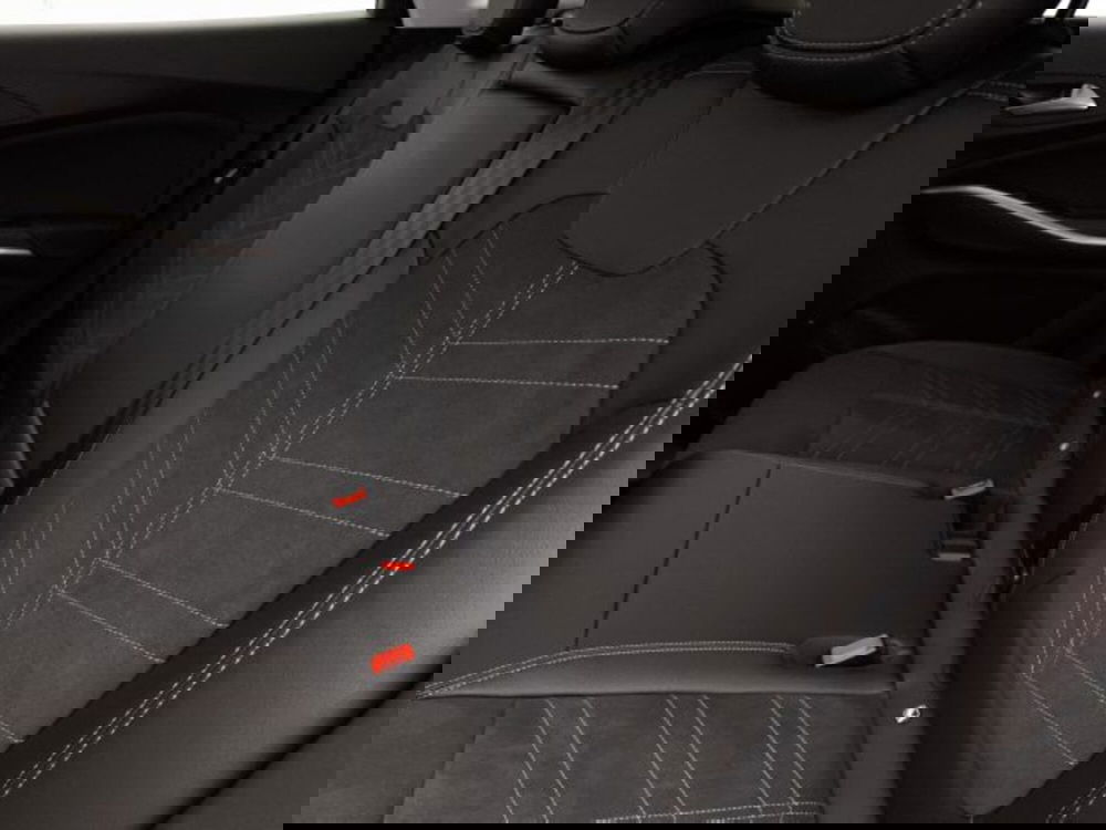 Opel Grandland X nuova a Torino (15)