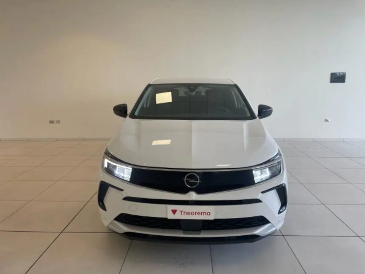 Opel Grandland X nuova a Torino (8)