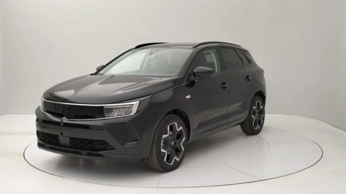 Opel Grandland nuova a Torino