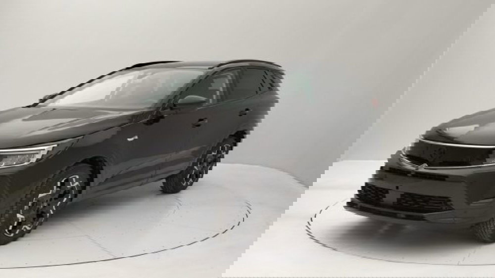 Opel Grandland nuova a Torino