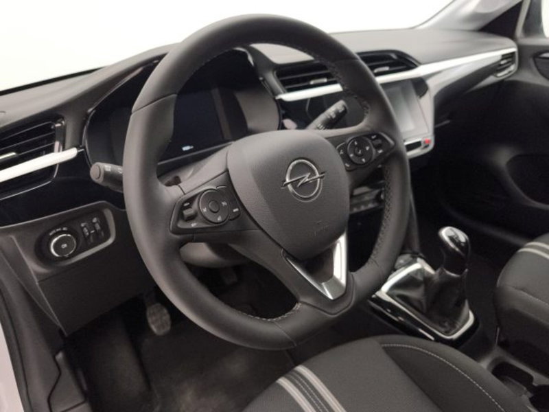 Opel Corsa usata a Torino (10)