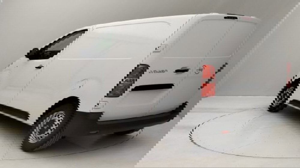 Opel Vivaro nuova a Torino (3)