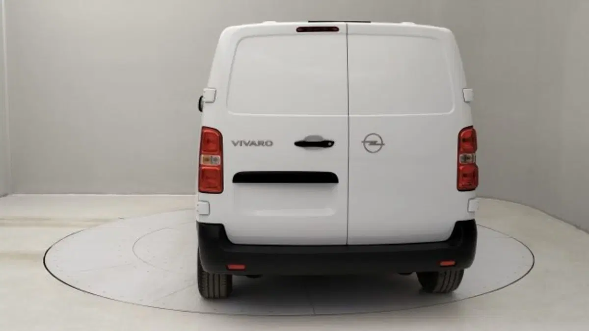 Opel Vivaro nuova a Torino (4)