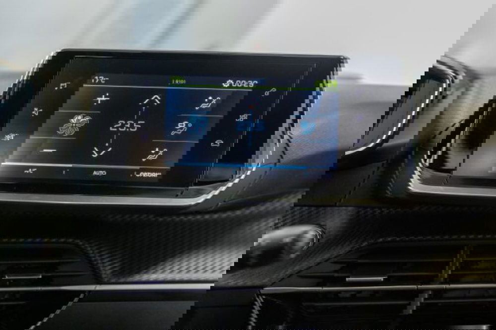 Peugeot 2008 nuova a Torino (14)