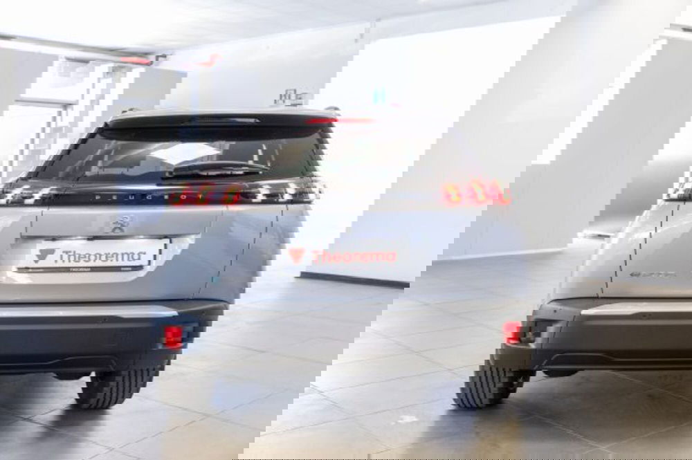 Peugeot 2008 nuova a Torino (3)