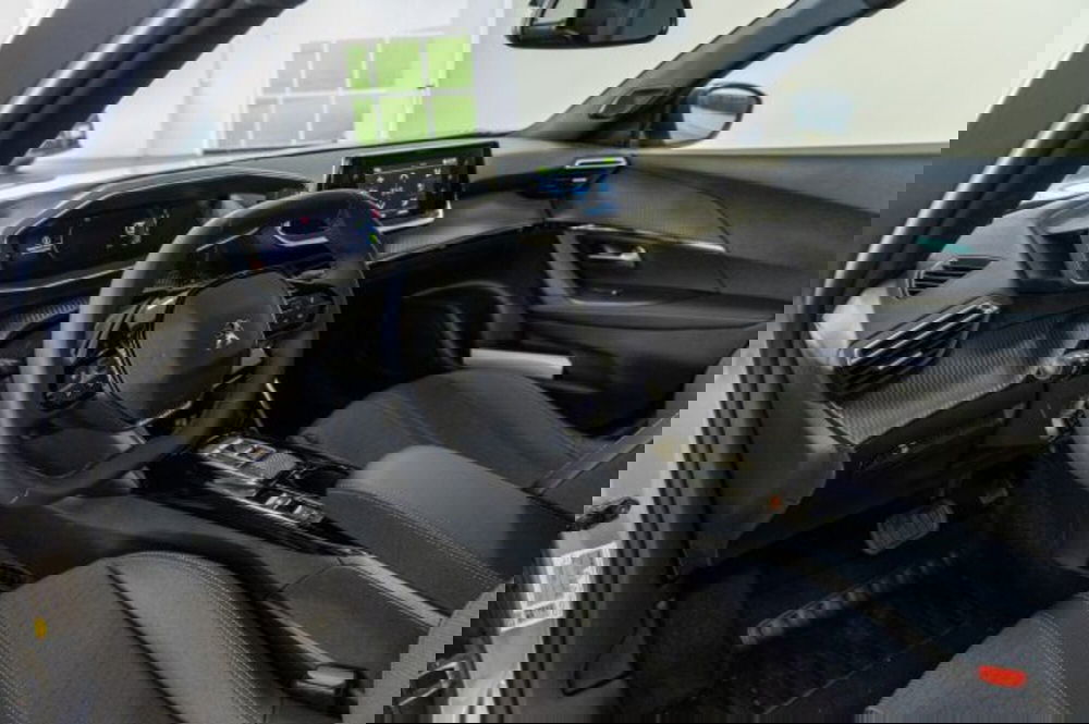 Peugeot 2008 nuova a Torino (7)