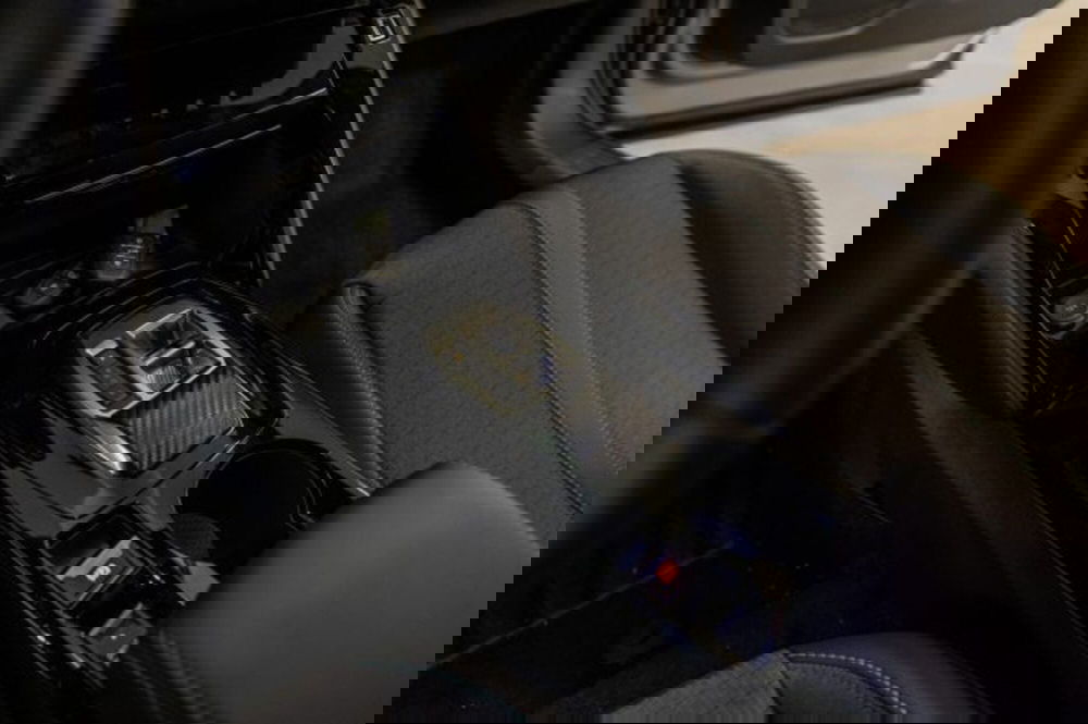 Peugeot 2008 nuova a Torino (8)