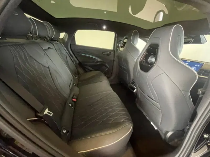 Byd Seal nuova a Torino (11)