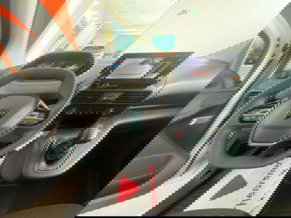 Peugeot Partner Furgone nuova a Torino (17)