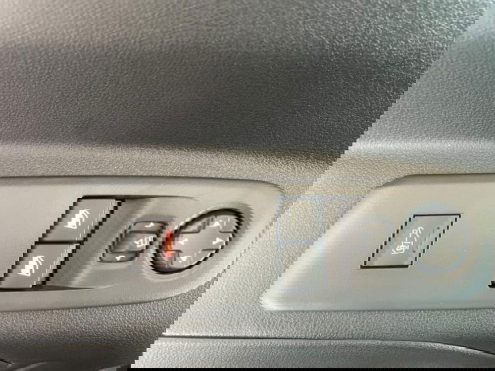 Peugeot Partner Furgone nuova a Torino (18)