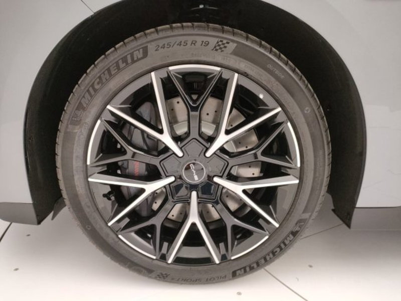 Byd Han usata a Torino (10)