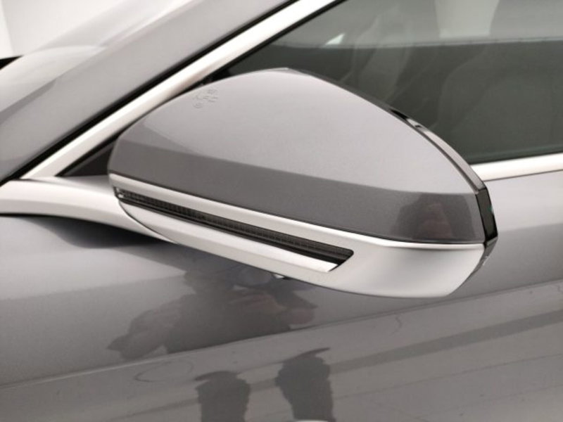 Byd Han usata a Torino (12)