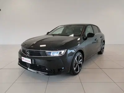 Opel Astra 1.2 t Edition s&amp;s 130cv at8 nuova a Torino