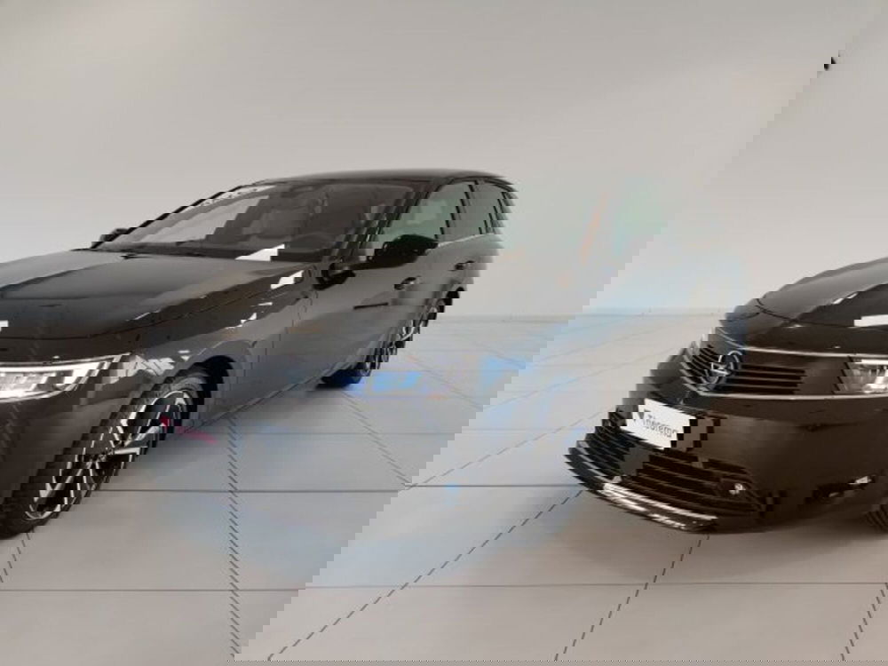 Opel Astra nuova a Torino