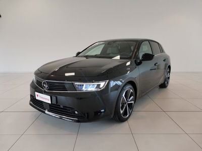 Opel Astra 1.2 t Edition s&amp;s 130cv at8 nuova a Torino