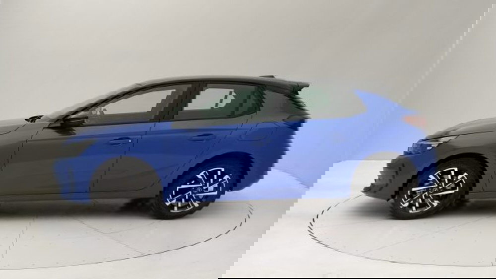 Opel Corsa nuova a Torino (2)