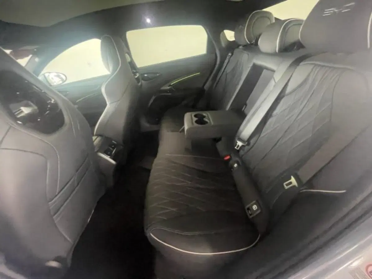 Byd Seal nuova a Torino (10)