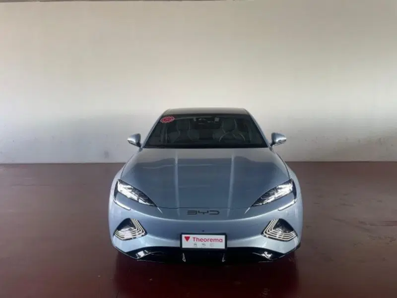 Byd Seal nuova a Torino (8)