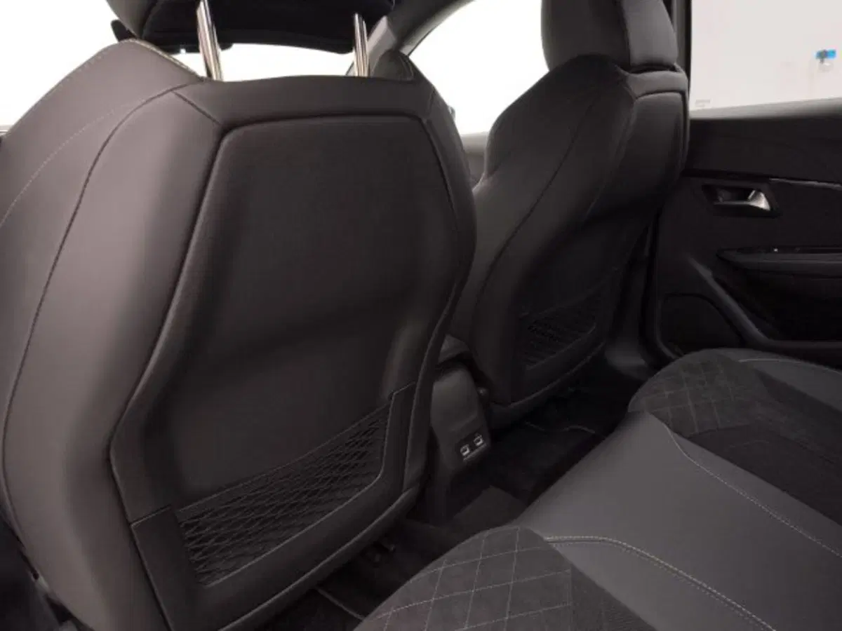 Peugeot 208 usata a Torino (17)