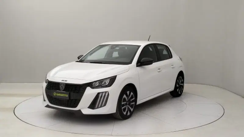 Peugeot 208 nuova a Torino