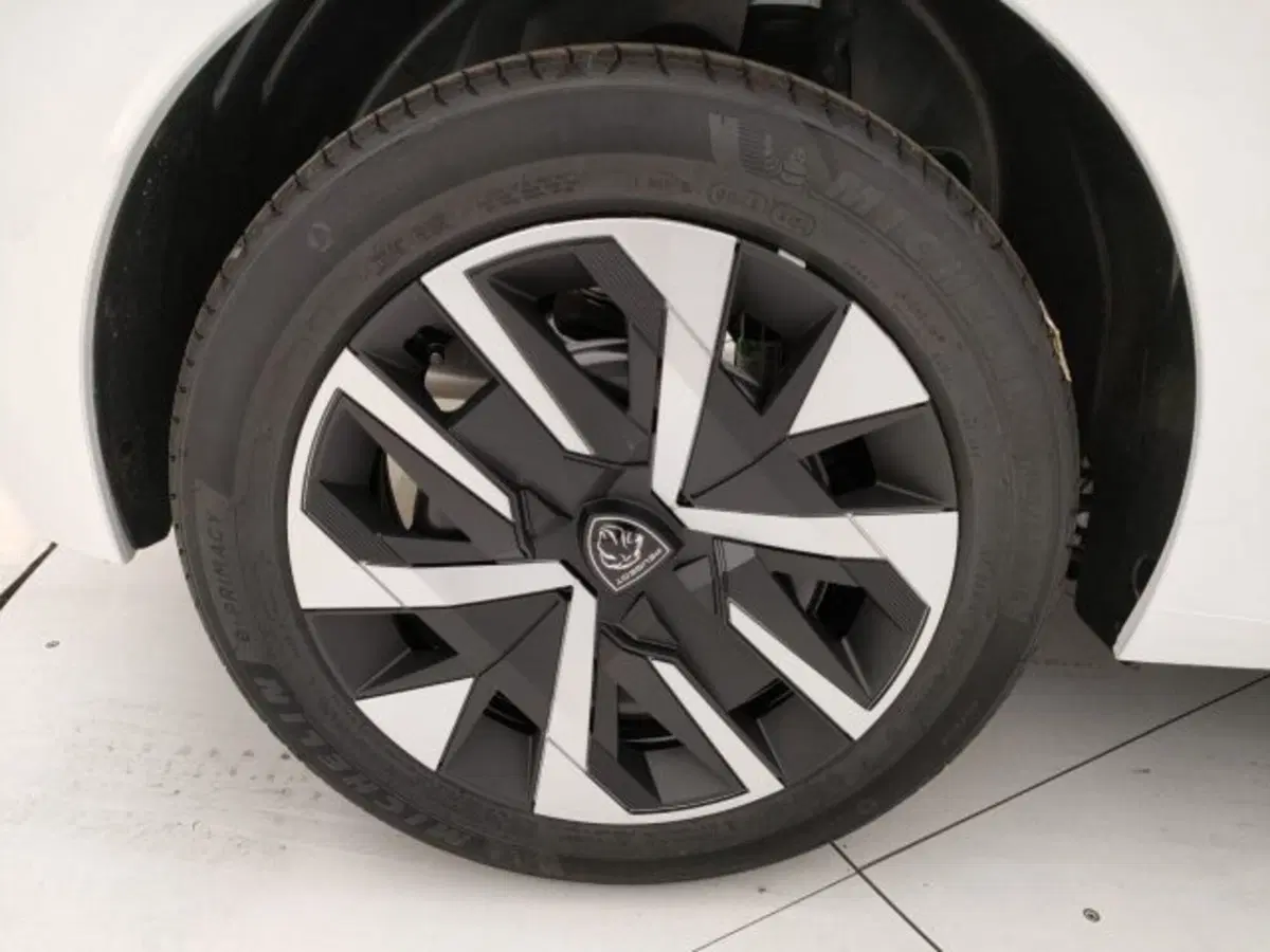 Peugeot 208 nuova a Torino (17)