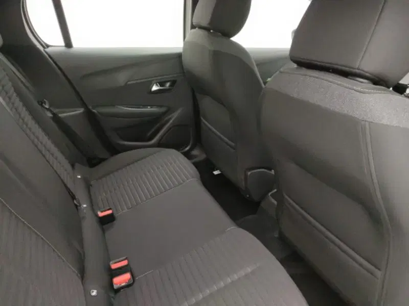 Peugeot 208 nuova a Torino (18)