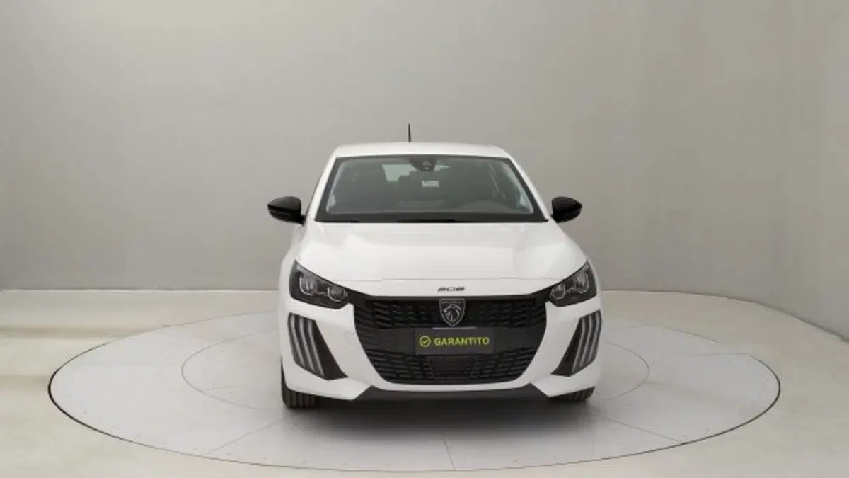 Peugeot 208 nuova a Torino (8)