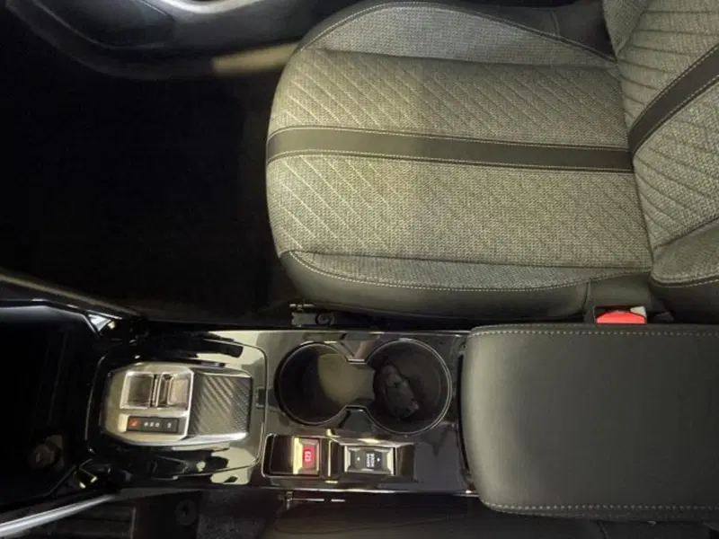 Peugeot 208 nuova a Torino (17)