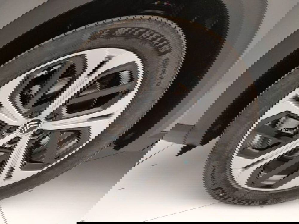 Citroen C5 X nuova a Torino (8)