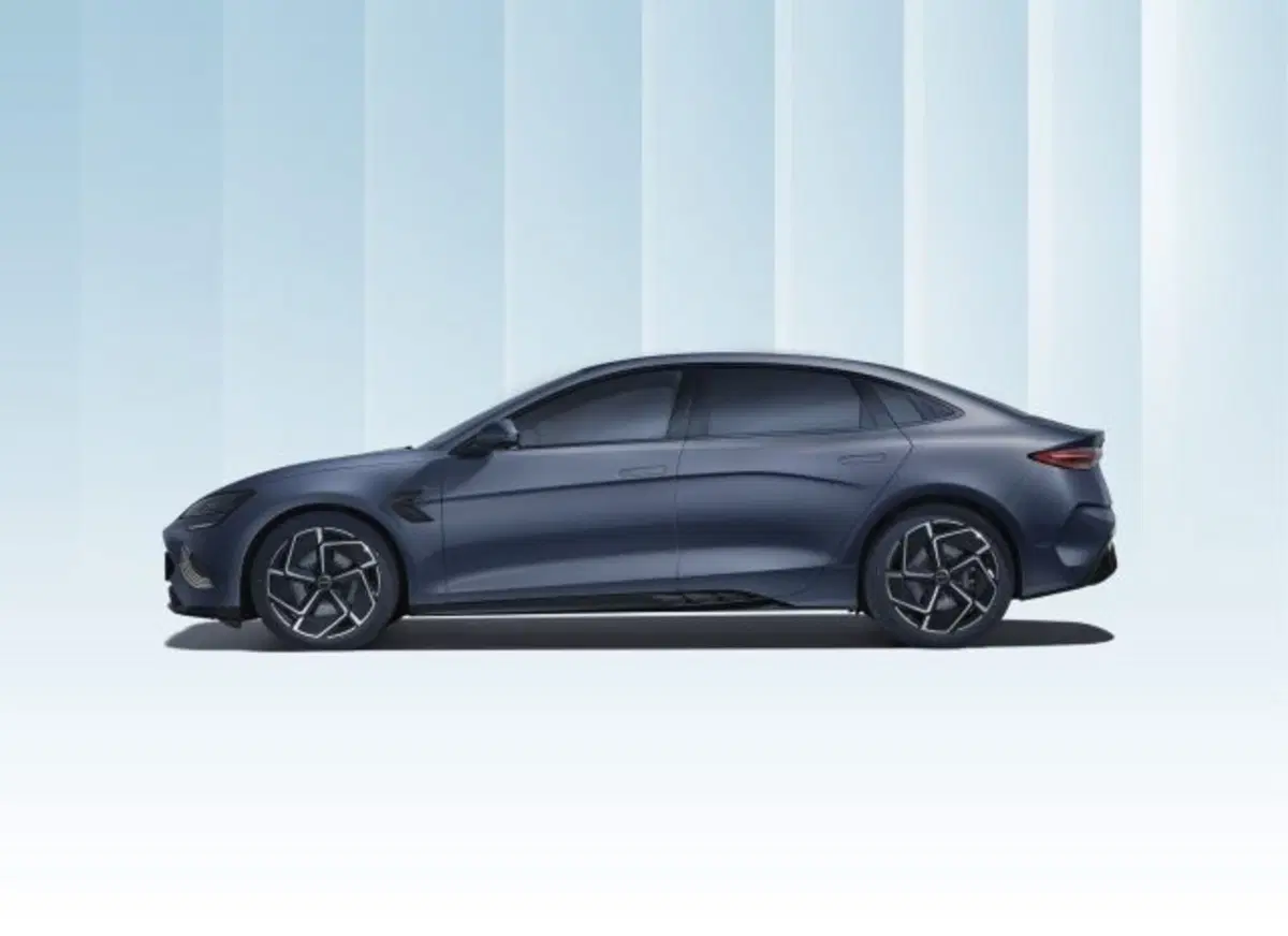 Byd Seal nuova a Torino (2)