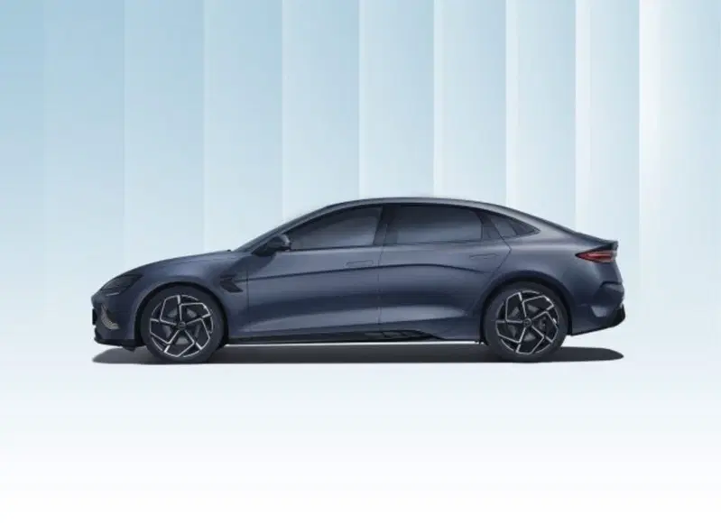 Byd Seal nuova a Torino (2)